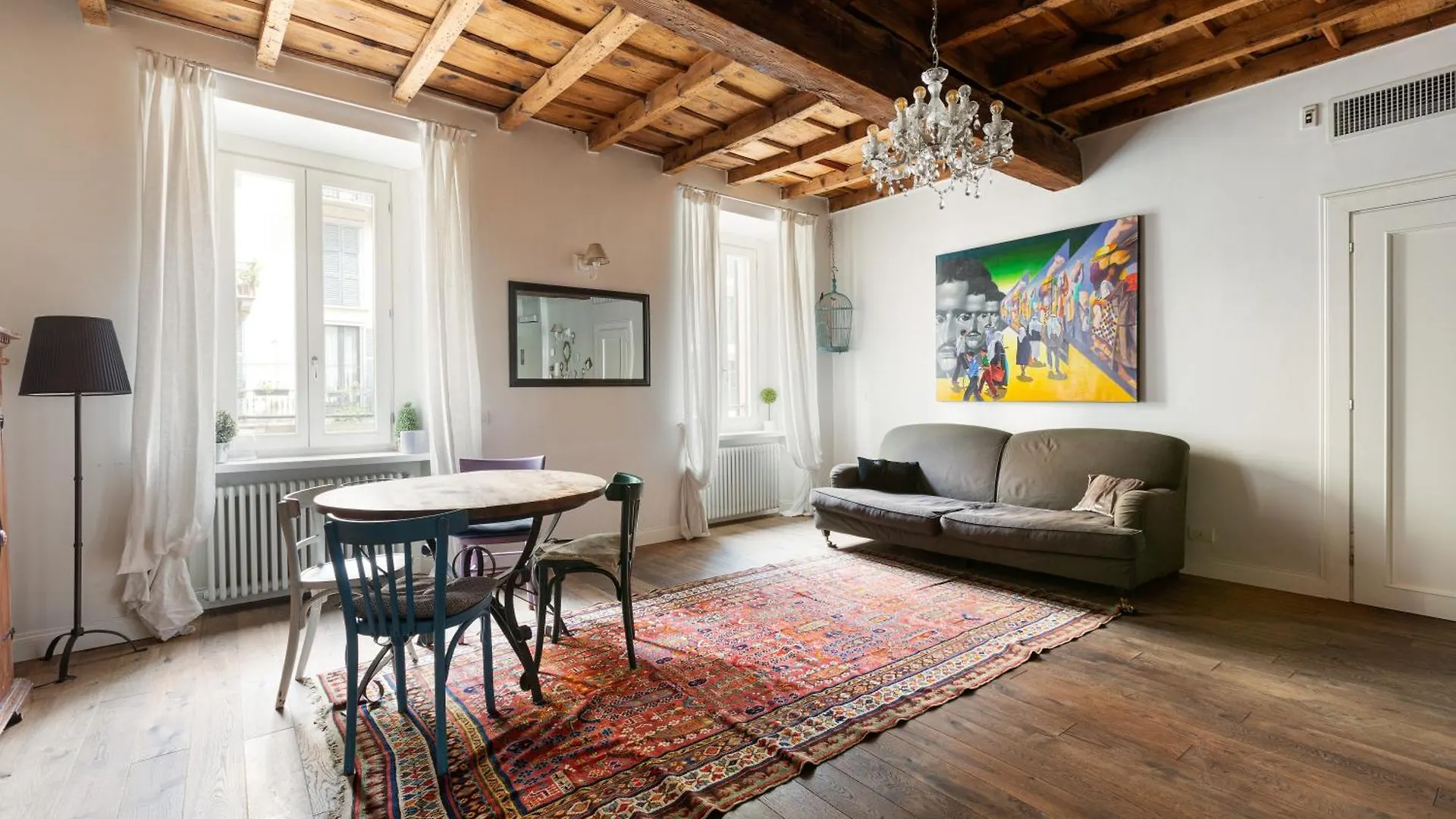 Brera - Castello - Ampio Bilocale Milano Centro Apartment 0*, Milan Italy