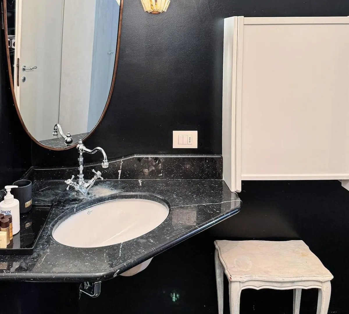 Brera - Castello - Ampio Bilocale Milano Centro Apartment